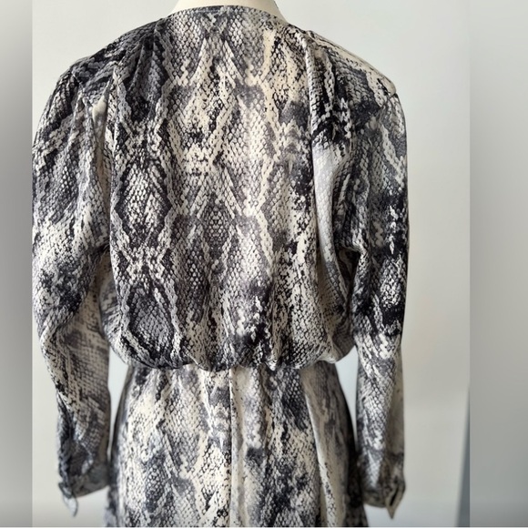 Zara Snake Print Button Up Dress Size M - Picture 3 of 8
